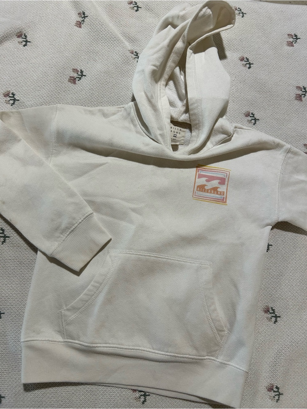Billabong white Pullover Hoodie with Subtle Logo Patch